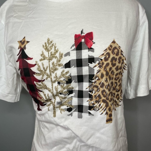 Women’s Adorable White Christmas Tree Shirt - Picture 4 of 5